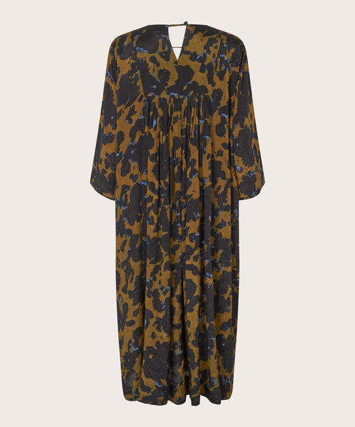 MaNadyne Dress in Breen