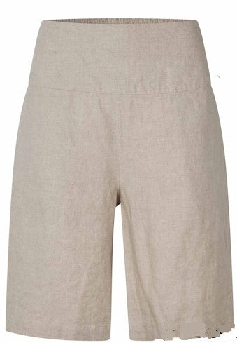 MaPinja Shorts in Natural and Navy