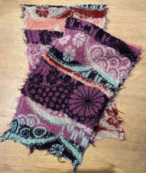 Japanese Pure Merino Wool Scarf in Wine