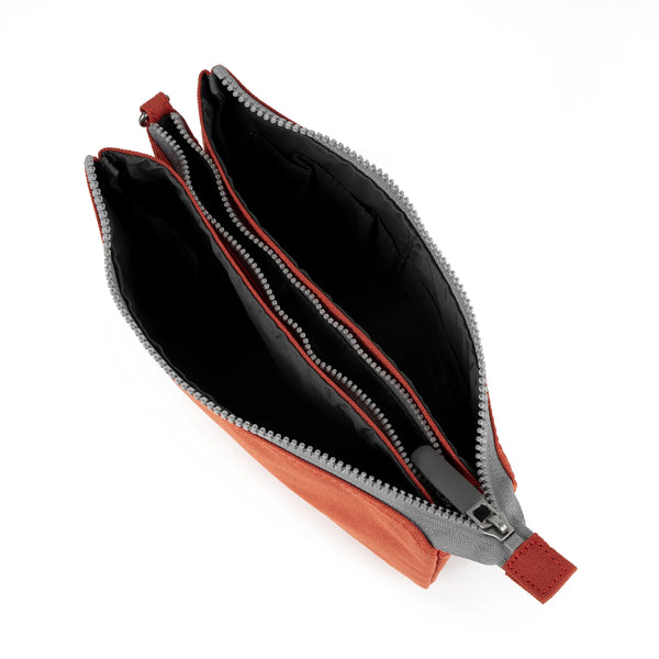 Carnaby Canvas XL Crossbody in Rooibos, Cripsp Blue and Coconut