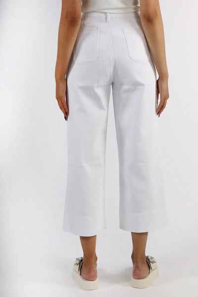 Jean Queen Crop in White